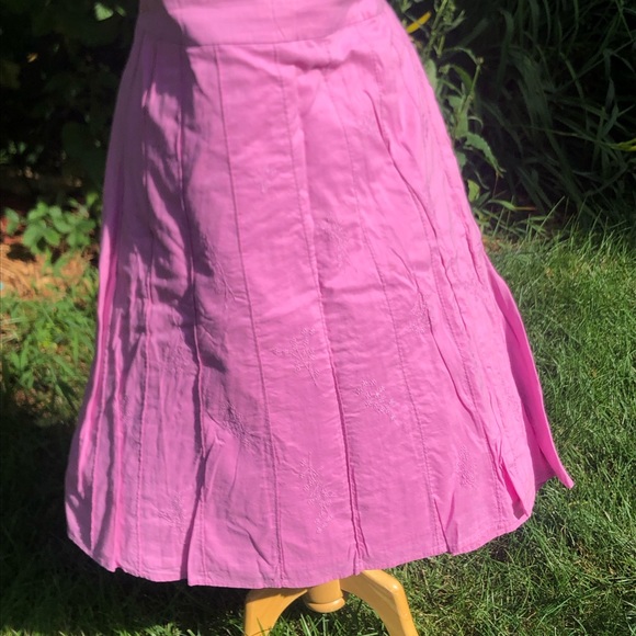 monsoon pink skirt